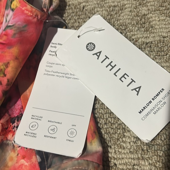 ATHLETA Marlow Romper size large NWT - Picture 6 of 8